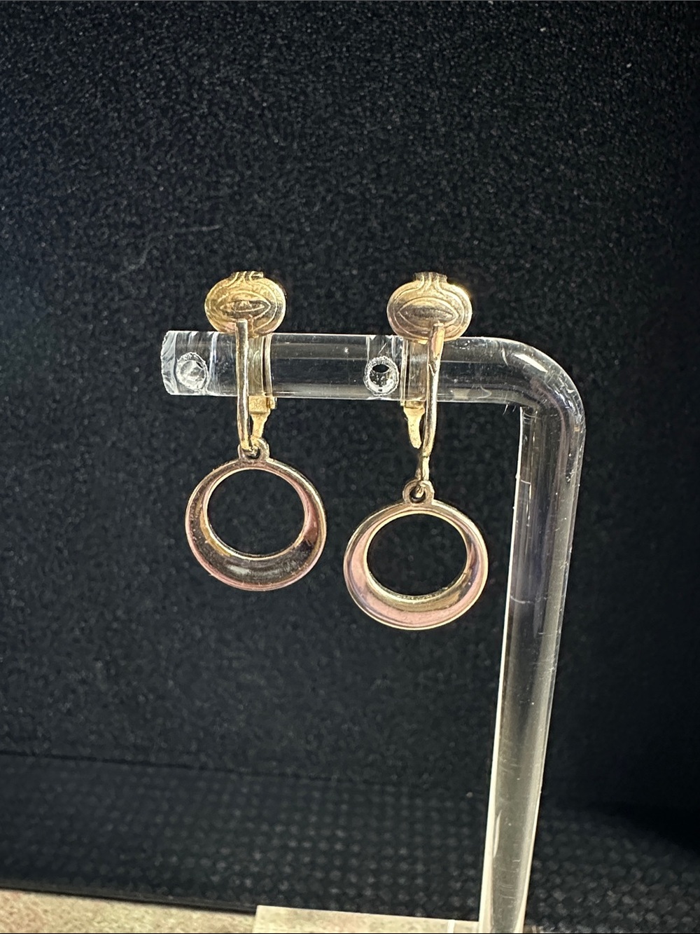 Vintage Sarah Coventry Gold Tone Gypsy-Style Circular Drop Clip-On Earrings